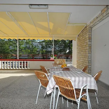 Ana Apartment