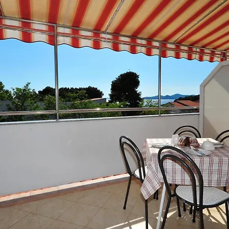Ana Apartment Pakostane