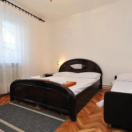 Ana Lägenhet Pakoštane